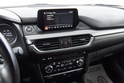 Продажа Mazda 6 III (GJ) Рестайлинг 2.0 AT (165 л.с.) 2016 Белый в Автодом