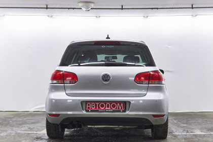 Продажа Volkswagen Golf VI 1.4 MT (122 л.с.) 2009 Серебристый в Автодом
