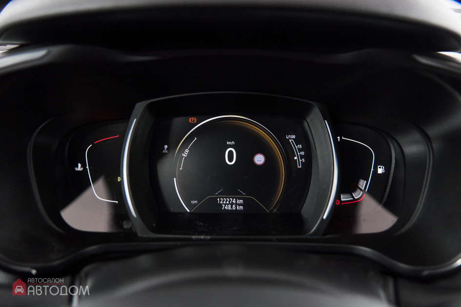 Продажа Renault Kadjar I 1.5 MT (110 л.с.) 2016 Красный в Автодом