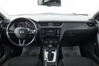 Продажа Skoda Octavia III (A7) 1.4 AMT (150 л.с.) 2015 Черный в Автодом