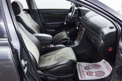 Продажа Toyota Avensis II Рестайлинг 2.0 MT (147 л.с.) 2007 Серый в Автодом