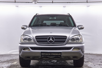 Продажа Mercedes-Benz M-Класс I (W163) Рестайлинг 270 2.7 MT (163 л.с.) 2002 Серебристый в Автодом