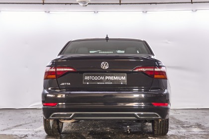 Продажа Volkswagen Jetta VII 8-speed 1.4 AT (147 л.с.) 2019 Черный в Автодом