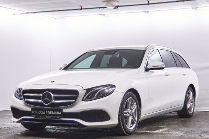 Продажа Mercedes-Benz E-Класс V (W213, S213, C238) 200 d 2.0 AT (150 л.с.) 2018 Белый в Автодом