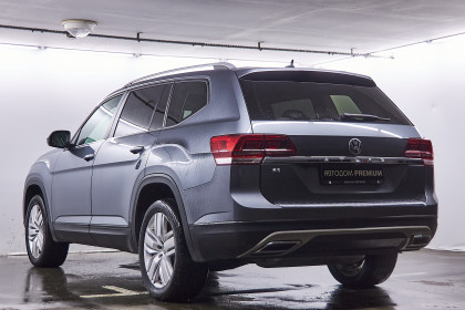 Продажа Volkswagen Atlas I 2.0 AT (238 л.с.) 2019 Серый в Автодом