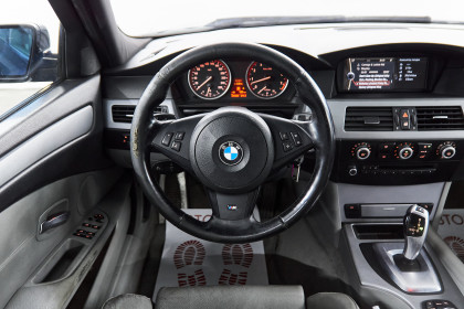 Продажа BMW 5 серии V (E60/E61) Рестайлинг 530i 3.0 AT (272 л.с.) 2008 Черный в Автодом