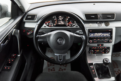 Продажа Volkswagen Passat B7 1.8 MT (152 л.с.) 2011 Коричневый в Автодом
