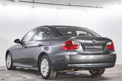 Продажа BMW 3 серии V (E90/E91/E92/E93) 320i 2.0 AT (150 л.с.) 2006 Серый в Автодом