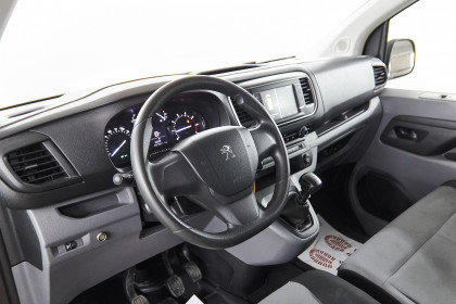 Продажа Peugeot Expert III 1.6 MT (90 л.с.) 2017 Серый в Автодом