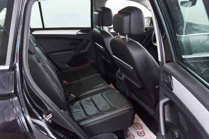 Продажа Volkswagen Tiguan II Allspace 2.0 AT (187 л.с.) 2018 Черный в Автодом