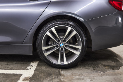 Продажа BMW 4 серии F32/F33/F36 Рестайлинг 430i 2.0 AT (252 л.с.) 2019 Серый в Автодом
