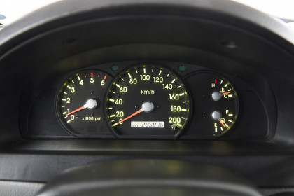 Продажа Kia Sorento I 2.5 MT (140 л.с.) 2004 Серый в Автодом