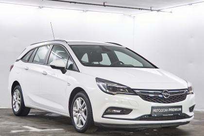 Продажа Opel Astra K 1.6 MT (110 л.с.) 2016 Белый в Автодом
