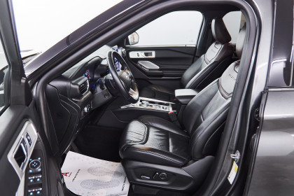 Продажа Ford Explorer VI 3.0 AT (370 л.с.) 2019 Серый в Автодом