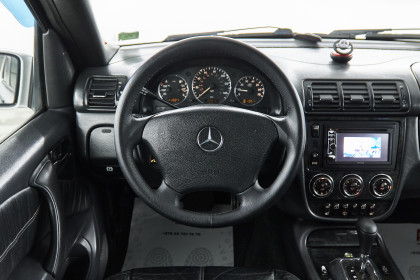 Продажа Mercedes-Benz M-Класс I (W163) Рестайлинг 350 3.7 AT (235 л.с.) 2003 Серебристый в Автодом