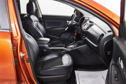 Продажа Kia Sportage III 2.0 AT (163 л.с.) 2012 Оранжевый в Автодом