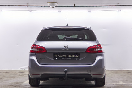 Продажа Peugeot 308 II Рестайлинг 1.5 AT (131 л.с.) 2019 Серый в Автодом