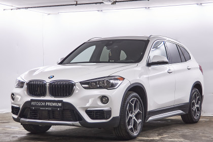 Продажа BMW X1 II (F48) 28i xDrive 2.0 AT (231 л.с.) 2018 Белый в Автодом
