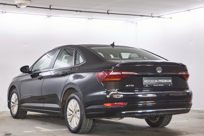 Продажа Volkswagen Jetta VII 8-speed 1.4 AT (147 л.с.) 2018 Черный в Автодом