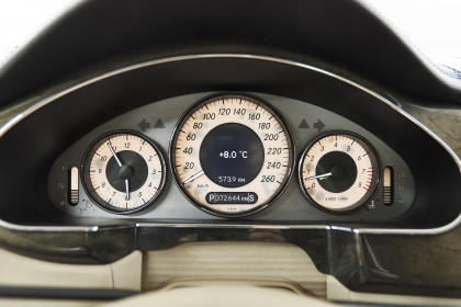 Продажа Mercedes-Benz CLS I (C219) Рестайлинг 350 3.5 AT (292 л.с.) 2008 Черный в Автодом