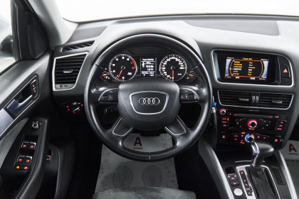 Продажа Audi Q5 I (8R) Рестайлинг 2.0 AT (225 л.с.) 2012 Белый в Автодом