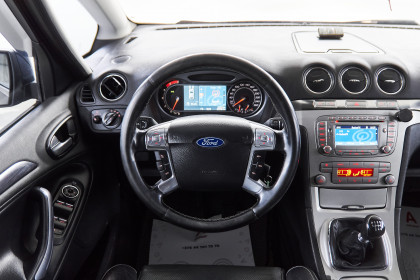 Продажа Ford S-MAX I 1.8 MT (125 л.с.) 2009 Серый в Автодом