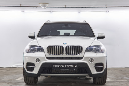 Продажа BMW X5 II (E70) Рестайлинг 30d 3.0 AT (245 л.с.) 2010 Белый в Автодом