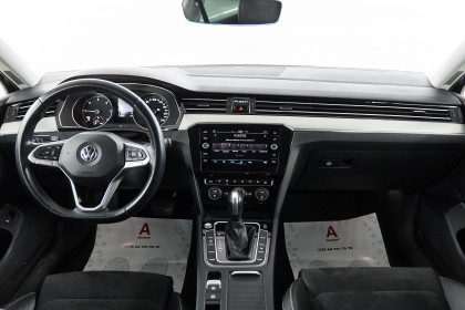 Продажа Volkswagen Passat B8 Рестайлинг 2.0 AMT (190 л.с.) 2019 Черный в Автодом