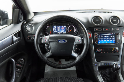 Продажа Ford Mondeo IV Рестайлинг 2.0 MT (145 л.с.) 2014 Черный в Автодом