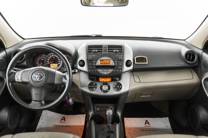 Продажа Toyota RAV4 III (XA30) 2.0 AT (152 л.с.) 2007 Коричневый в Автодом