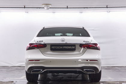 Продажа Mercedes-Benz E-Класс V (W213, S213, C238) Рестайлинг 200 2.0 AT (197 л.с.) 2020 Белый в Автодом