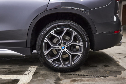 Продажа BMW X1 II (F48) Рестайлинг 28i sDrive 2.0 AT (231 л.с.) 2020 Серый в Автодом
