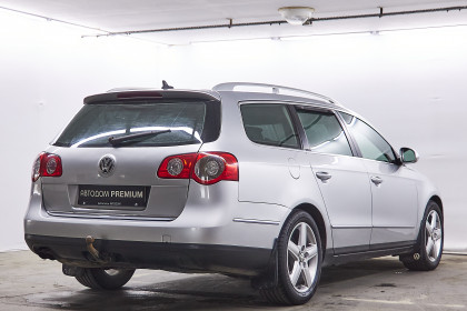 Продажа Volkswagen Passat B6 2.0 MT (140 л.с.) 2007 Серебристый в Автодом