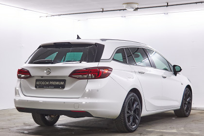 Продажа Opel Astra K 1.6 MT (110 л.с.) 2019 Белый в Автодом