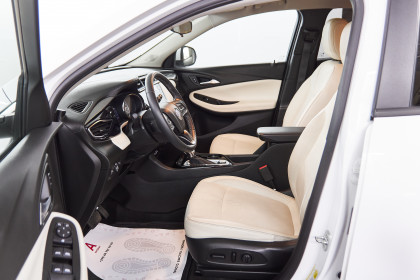 Продажа Buick Encore GX I 1.3 AT (165 л.с.) 2020 Белый в Автодом