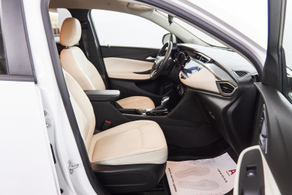 Продажа Buick Encore GX I 1.3 AT (165 л.с.) 2020 Белый в Автодом