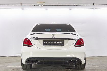 Продажа Mercedes-Benz C-Класс IV (W205) 300 2.0 AT (245 л.с.) 2018 Белый в Автодом