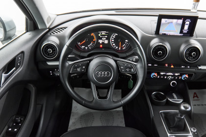 Продажа Audi A3 III (8V) Рестайлинг 1.6 MT (116 л.с.) 2019 Серебристый в Автодом