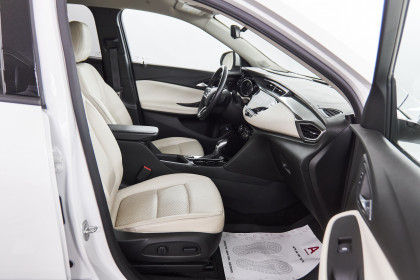 Продажа Buick Encore GX I 1.3 CVT (165 л.с.) 2020 Белый в Автодом