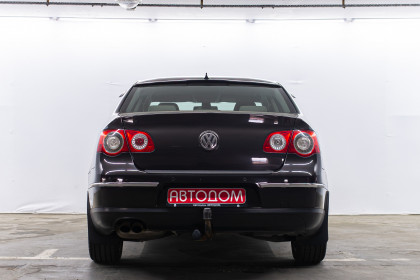 Продажа Volkswagen Passat B6 2.0 MT (140 л.с.) 2007 Коричневый в Автодом