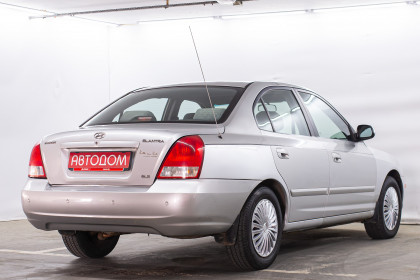 Продажа Hyundai Elantra III (XD) 2.0 AT (143 л.с.) 2001 Серебристый в Автодом