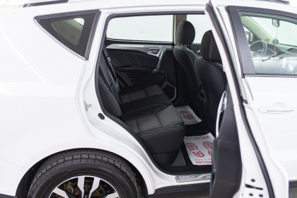 Продажа Geely Emgrand X7 I Рестайлинг 2 1.8 MT (131 л.с.) 2019 Белый в Автодом