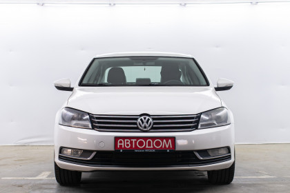 Продажа Volkswagen Passat B7 1.8 AMT (152 л.с.) 2011 Белый в Автодом