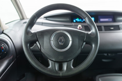 Продажа Renault Espace IV Рестайлинг 2.0 AT (170 л.с.) 2009 Зеленый в Автодом