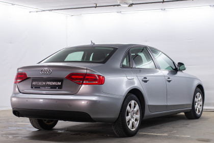 Продажа Audi A4 IV (B8) 2.0 MT (143 л.с.) 2008 Серый в Автодом