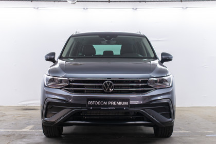 Продажа Volkswagen Tiguan II Рестайлинг Allspace 2.0 AT (186 л.с.) 2021 Серый в Автодом