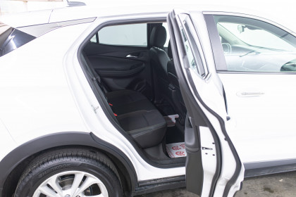 Продажа Buick Encore GX I 1.2 CVT (137 л.с.) 2020 Белый в Автодом