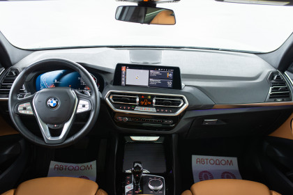 Продажа BMW X3 III (G01) Рестайлинг 30i xDrive 2.0 AT (245 л.с.) 2023 Белый в Автодом