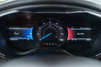 Продажа Ford Fusion (North America) II Рестайлинг 1.5 AT (184 л.с.) 2019 Красный в Автодом
