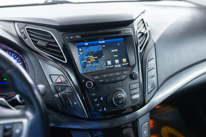 Продажа Hyundai i40 I Рестайлинг 2.0 AT (150 л.с.) 2015 Черный в Автодом